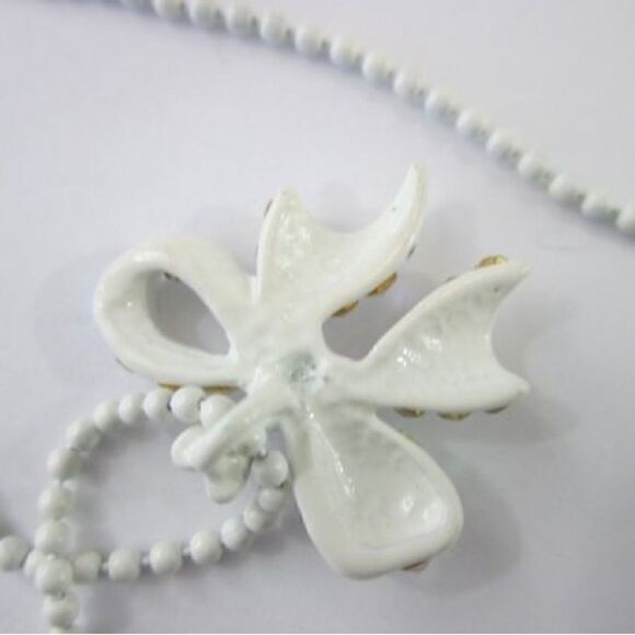 White Enameled Necklace with Bow Pendant & Iridescent AB Crystals. - Picture 6 of 7
